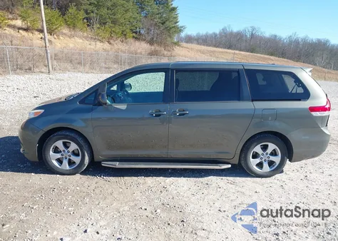2012 Toyota Sienna Le 8 Passenger from USA, damaged, VIN 5TDKA3DC6CS013820